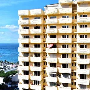 Apartamento Junto Al Mar, Con Balcón, En Playa Jardin Puerto De La Cruz Apartamento
